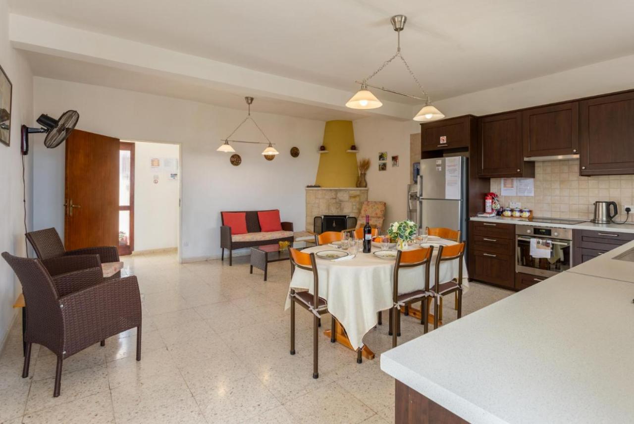 Yiangos House Villa Neo Chorio Exteriör bild
